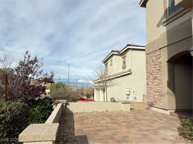 $2,900 | 132 Dunblane Street, Henderson, NV 89012