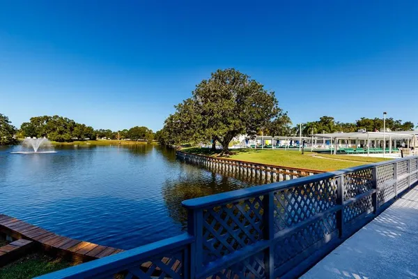 $1,800 | 11200 86th Avenue North, Unit 202, Seminole, FL 33772