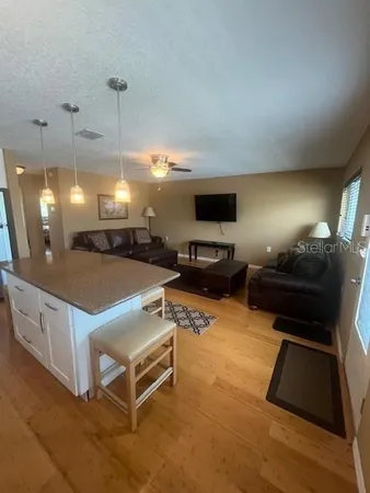$1,800 | 11200 86th Avenue North, Unit 202, Seminole, FL 33772