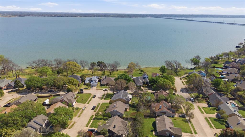 7801 Defender Lane Rowlett, TX 75089 - Photo 30 of 35 Lake Ray Hubbard near by