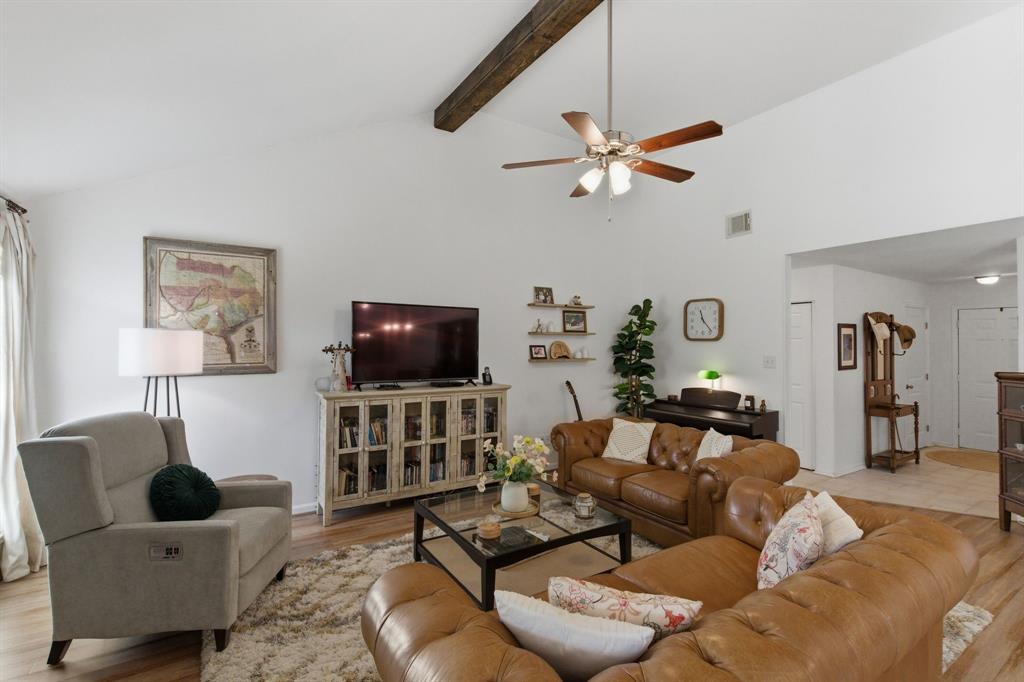 7801 Defender Lane Rowlett, TX 75089 - Photo 10 of 35