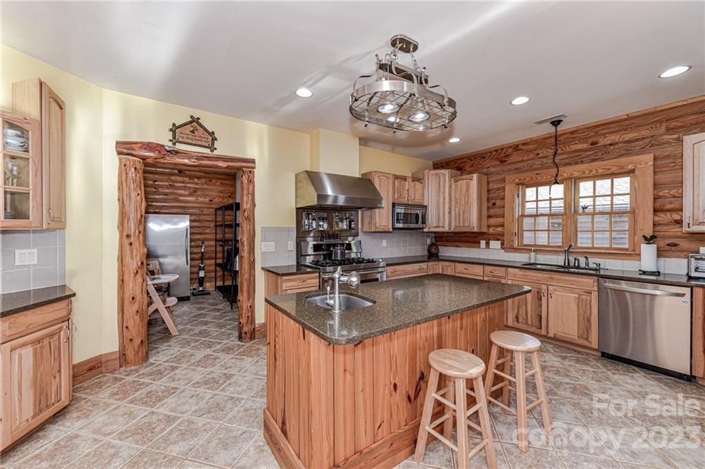 137 Starlight Road Statesville, NC 28677 - Photo 11 of 47 Gallery Image 11