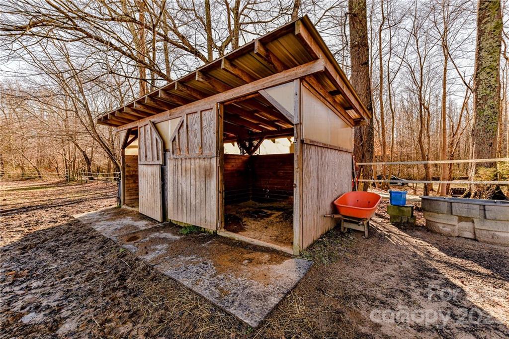 137 Starlight Road Statesville, NC 28677 - Photo 41 of 47 Gallery Image 41