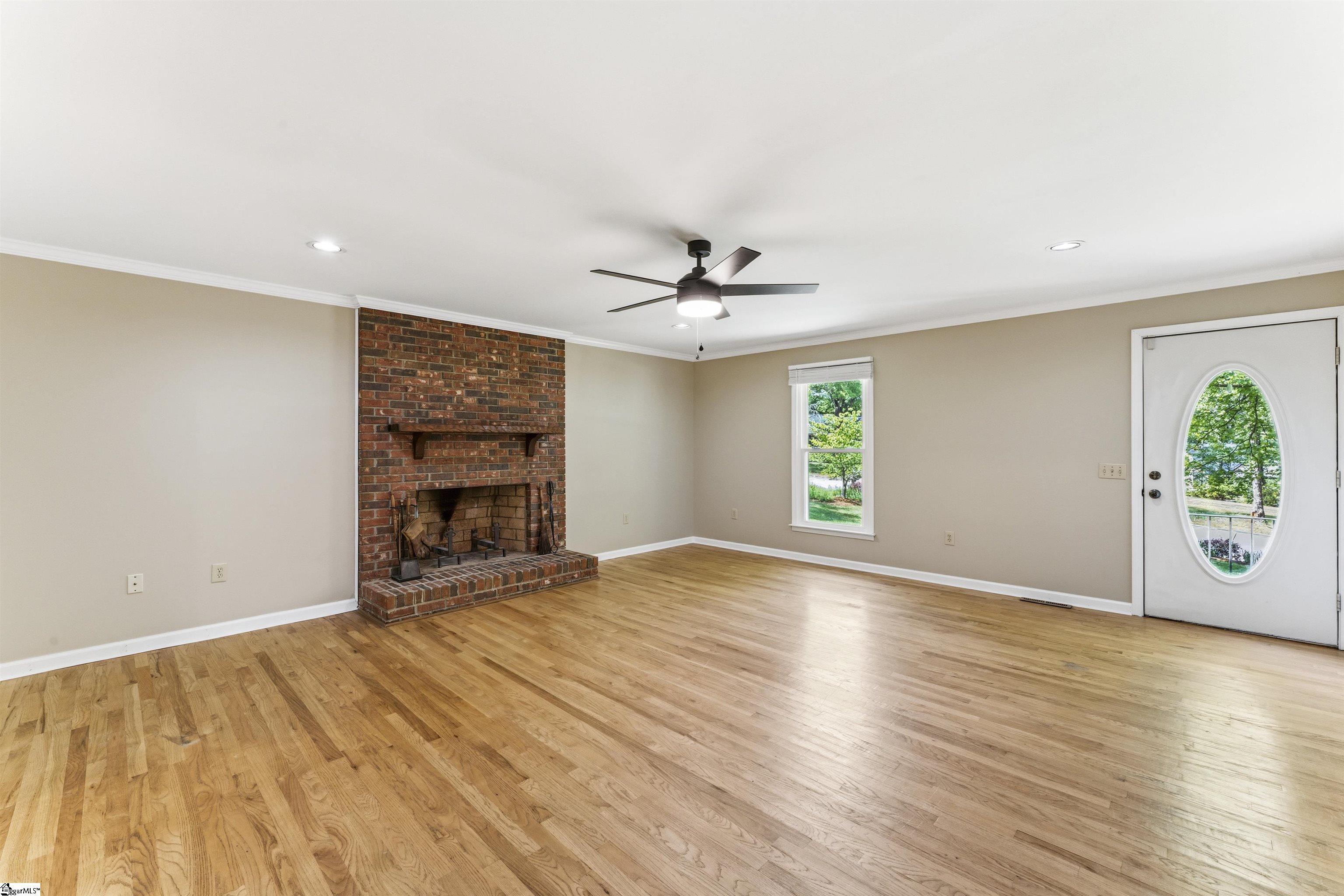 1310 Hanover Road Anderson, SC 29621 - Photo 4 of 44