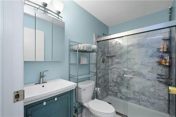 $395,000 | 271 Annuity Drive, Washington, PA 15301