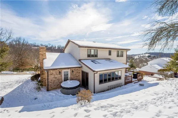 $395,000 | 271 Annuity Drive, Washington, PA 15301