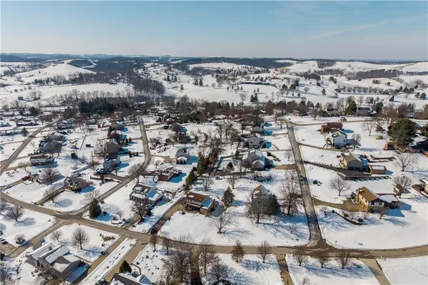 $395,000 | 271 Annuity Drive, Washington, PA 15301