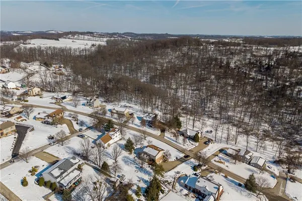 $395,000 | 271 Annuity Drive, Washington, PA 15301