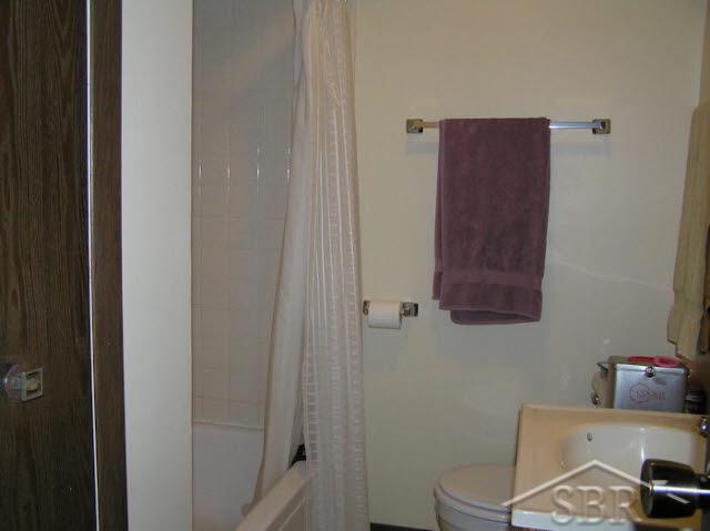1506 West Midland Road Auburn, MI 48611 - Photo 3 of 14 20030281-2.JPG