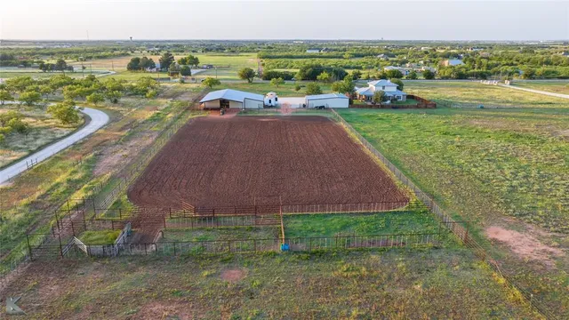 a view of a outdoor space