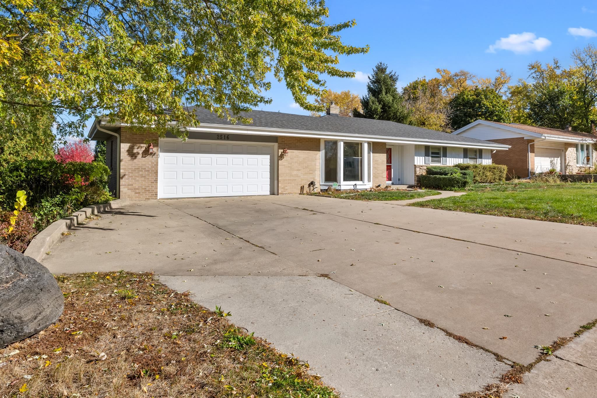 2516 Highcrest Road Rockford, IL 61107 - Photo 11 of 34 Gallery Image 11
