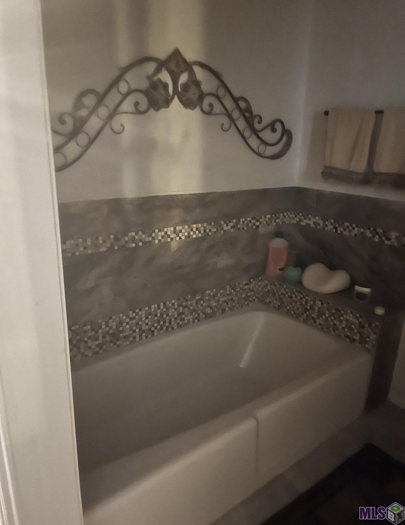 12931 Deerpath Way Baton Rouge, LA 70816 - Photo 12 of 15