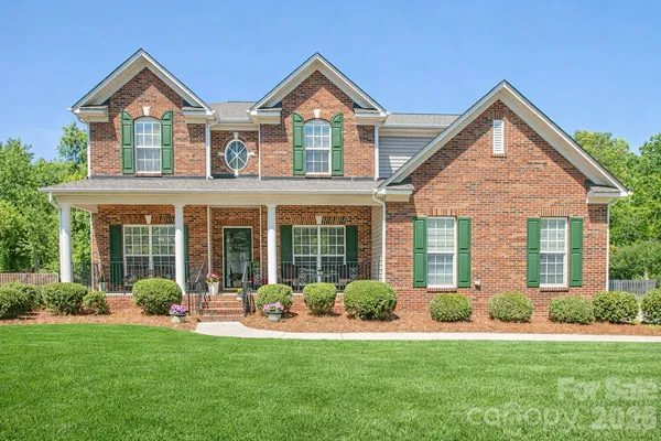 $679,900 | 1325 Linden Glen Drive, Matthews, NC 28104