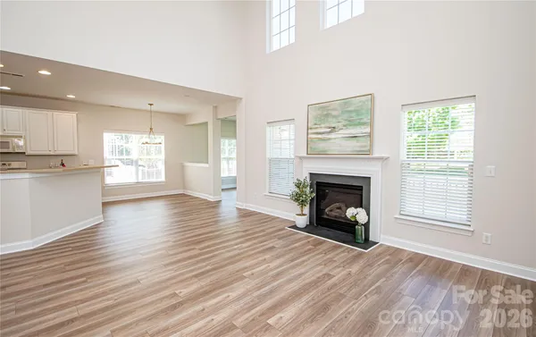 $679,900 | 1325 Linden Glen Drive, Matthews, NC 28104
