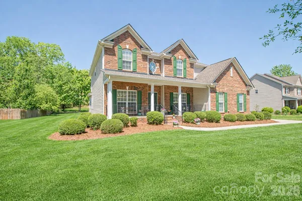 $679,900 | 1325 Linden Glen Drive, Matthews, NC 28104