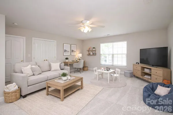 $679,900 | 1325 Linden Glen Drive, Matthews, NC 28104