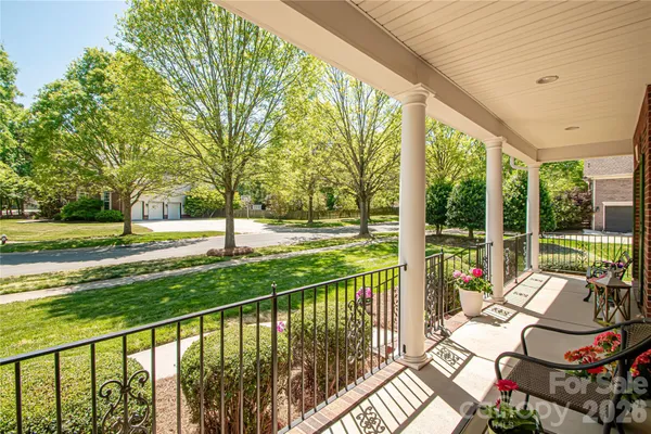 $679,900 | 1325 Linden Glen Drive, Matthews, NC 28104