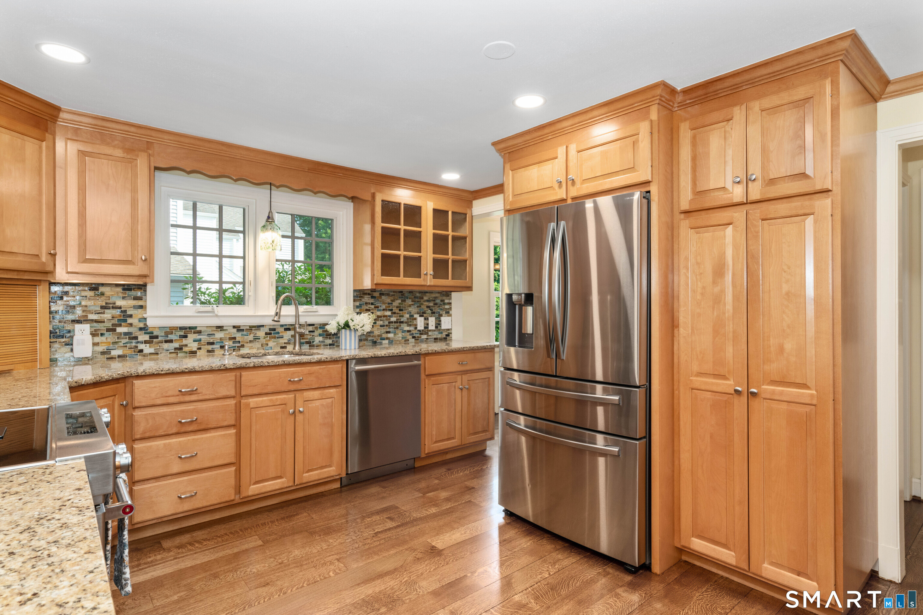 20 Cornell Road West Hartford, CT 06107 - Photo 10 of 40