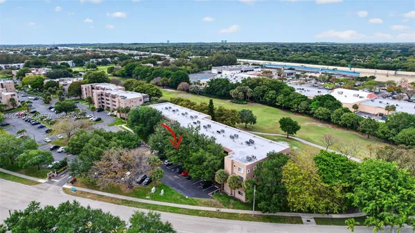 $249,000 | 9470 Tangerine Place, Unit 105, Davie, FL 33324