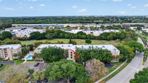 $249,000 | 9470 Tangerine Place, Unit 105, Davie, FL 33324