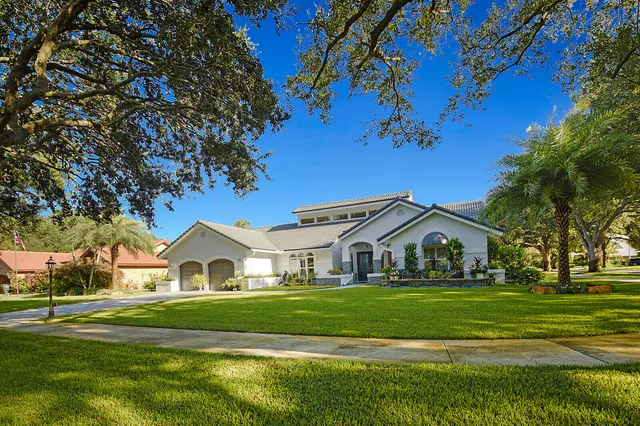 $1,665,000 | 2155 Rabbit Hollowe Circle, Delray Beach, FL 33445
