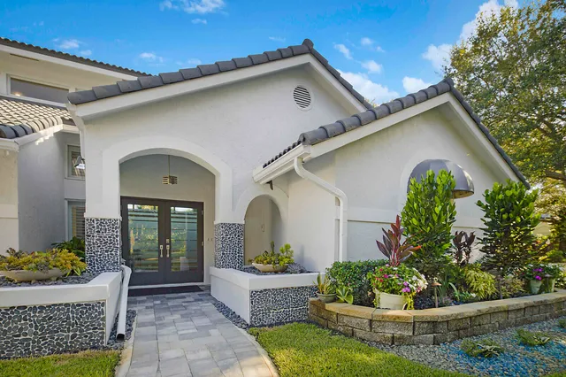 $1,665,000 | 2155 Rabbit Hollowe Circle, Delray Beach, FL 33445