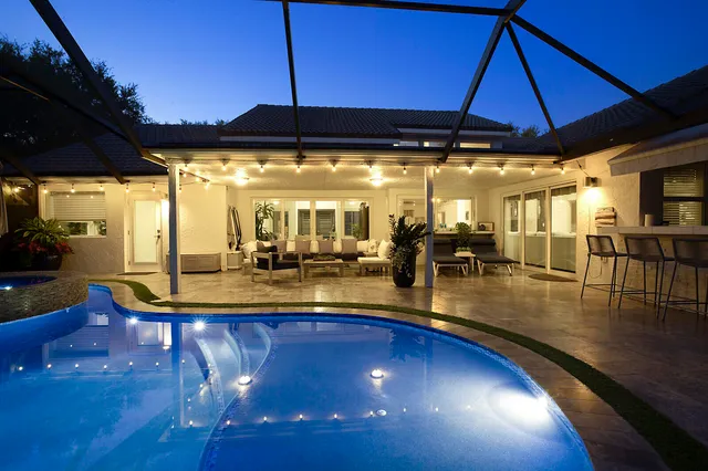 $1,665,000 | 2155 Rabbit Hollowe Circle, Delray Beach, FL 33445