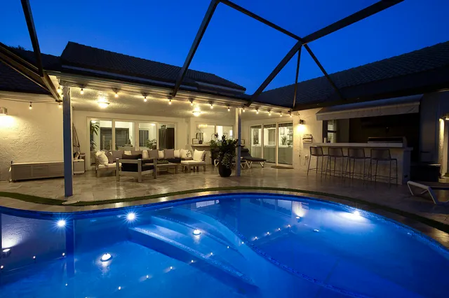 $1,599,000 | 2155 Rabbit Hollowe Circle, Delray Beach, FL 33445