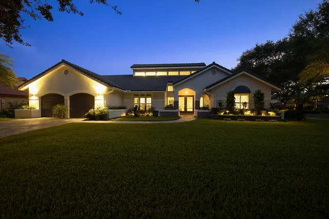 $1,665,000 | 2155 Rabbit Hollowe Circle, Delray Beach, FL 33445