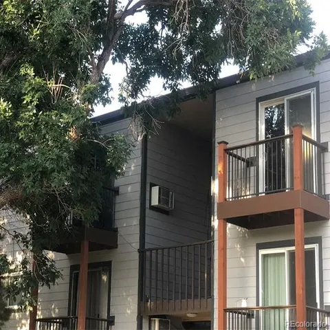 $1,500 | 16259 West 10th Avenue, Unit L6, Golden, CO 80401