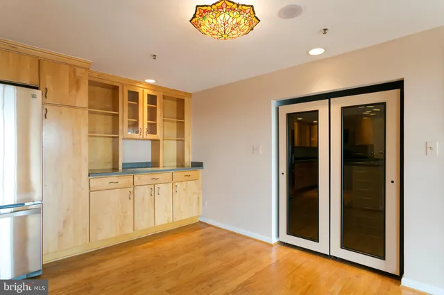 $2,950 | 250 President Street, Unit 609, Baltimore, MD 21202