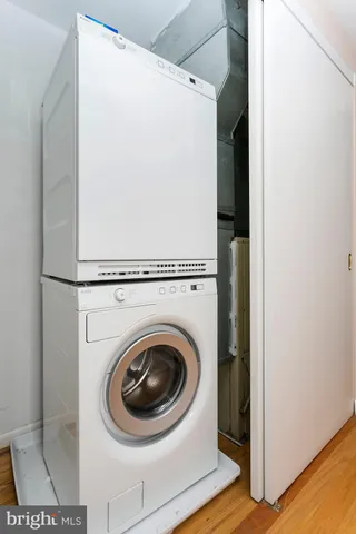 $2,950 | 250 President Street, Unit 609, Baltimore, MD 21202