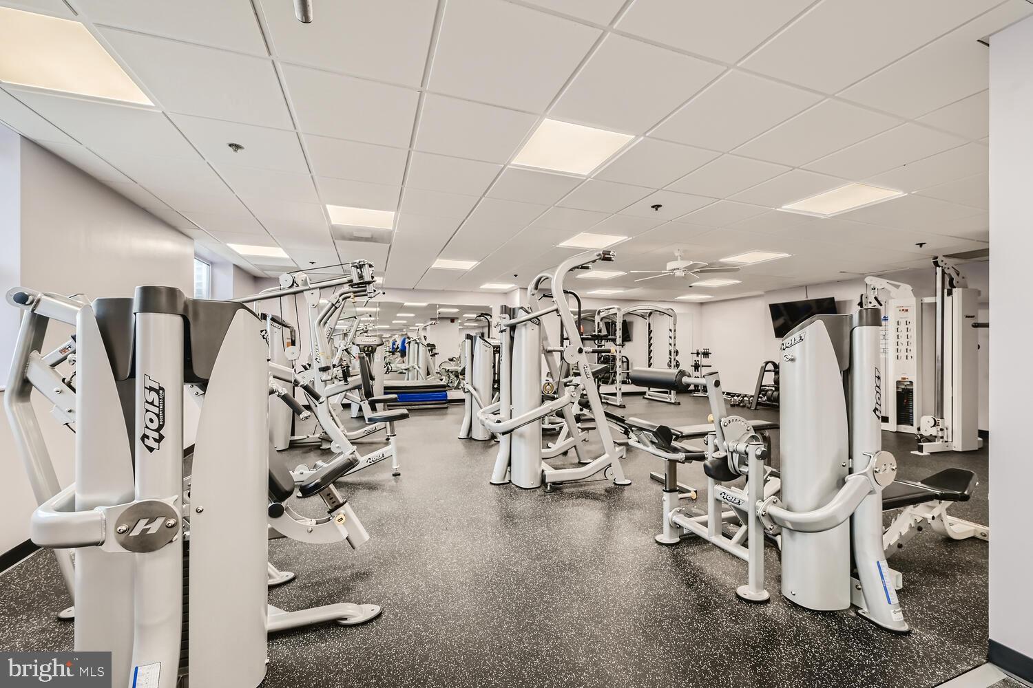 250 President Street, Unit 609 Baltimore, MD 21202 - Photo 16 of 28 Modern fitness center is Open 24-7