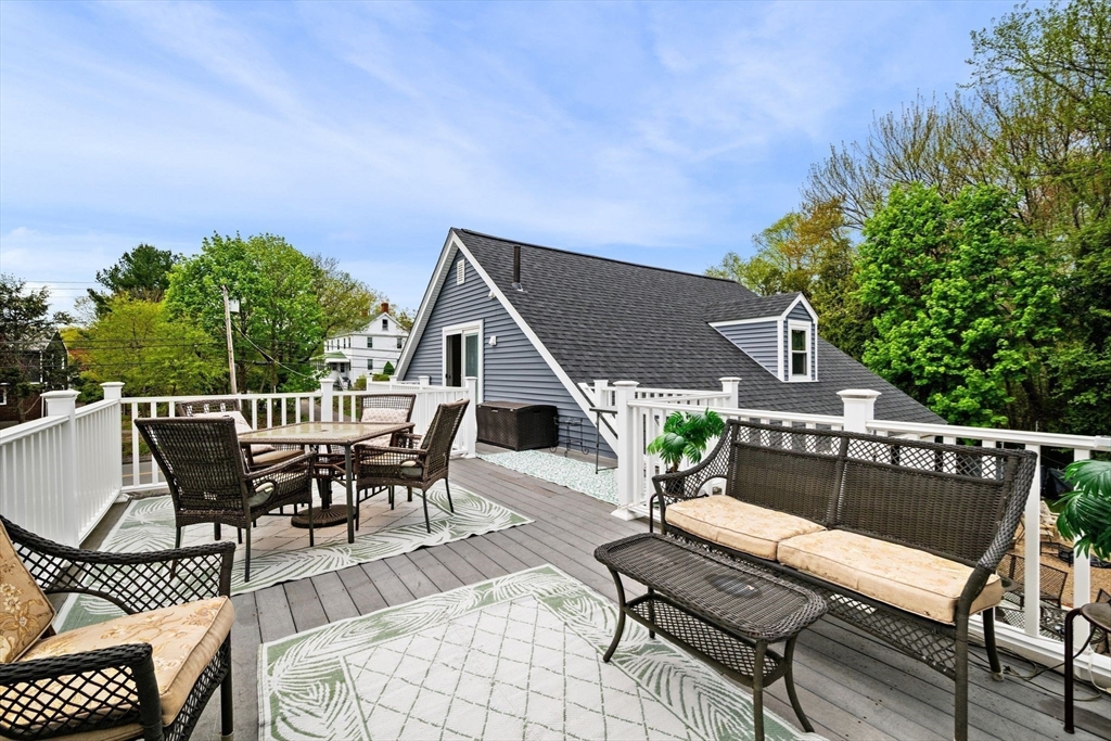 42 Walnut Street Saugus, MA 01906 - Photo 23 of 41