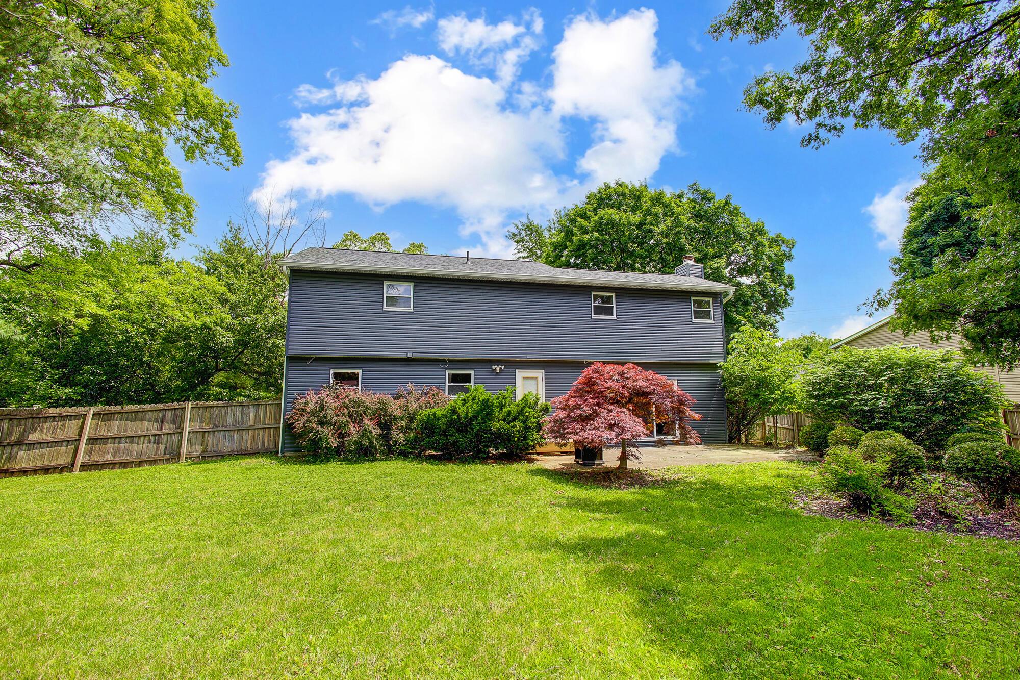 577 Rosehill Road Reynoldsburg, OH 43068 - Photo 48 of 51 048