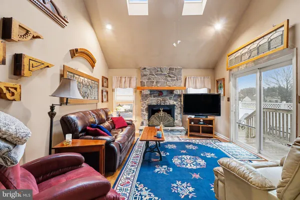 $547,000 | 1014 Shadowstone Drive, Lancaster, PA 17603