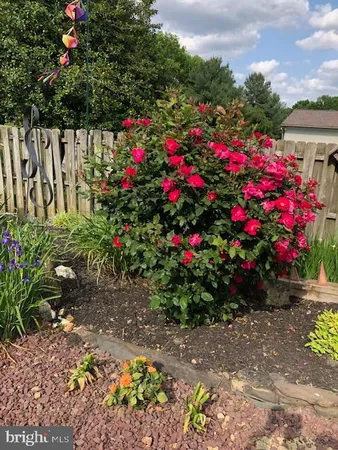 $547,000 | 1014 Shadowstone Drive, Lancaster, PA 17603
