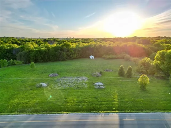 $70,000 | 24959 O Highway, Sedalia, MO 65301