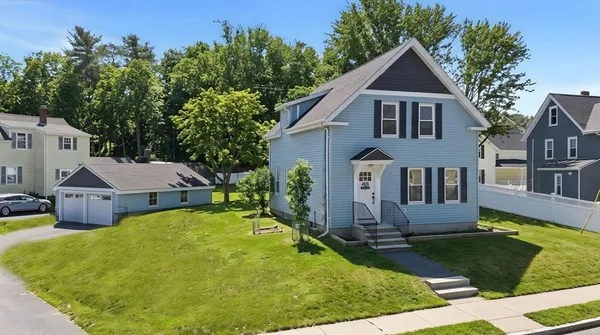 $837,500 | 61 Nahant Street, Wakefield, MA 01880