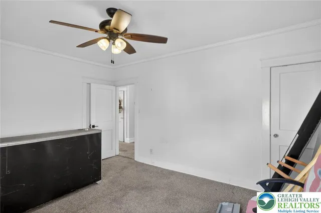 a view of workspace with fan