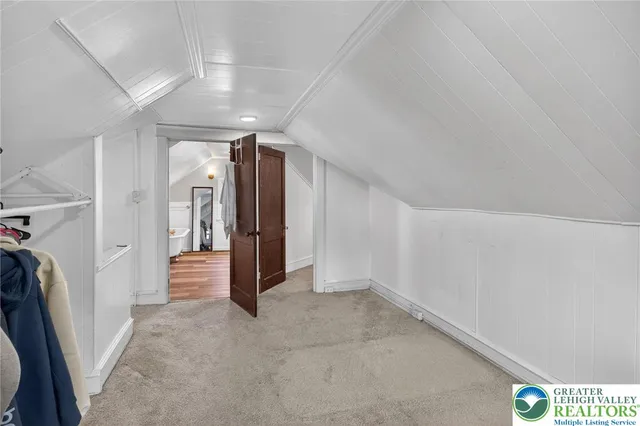 a view of entryway with stairs