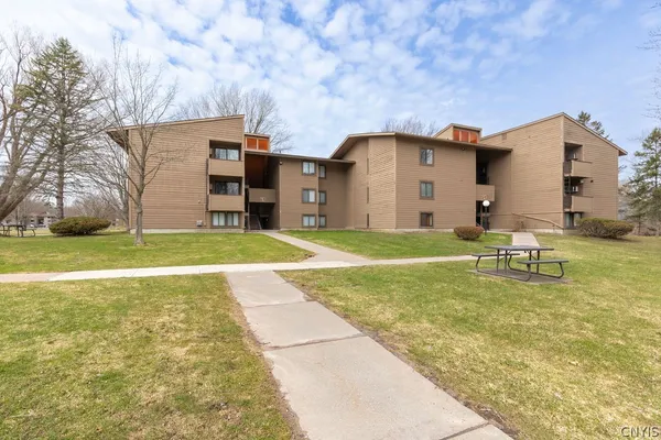 $143,000 | 36 Watertree Drive, De Witt, NY 13057