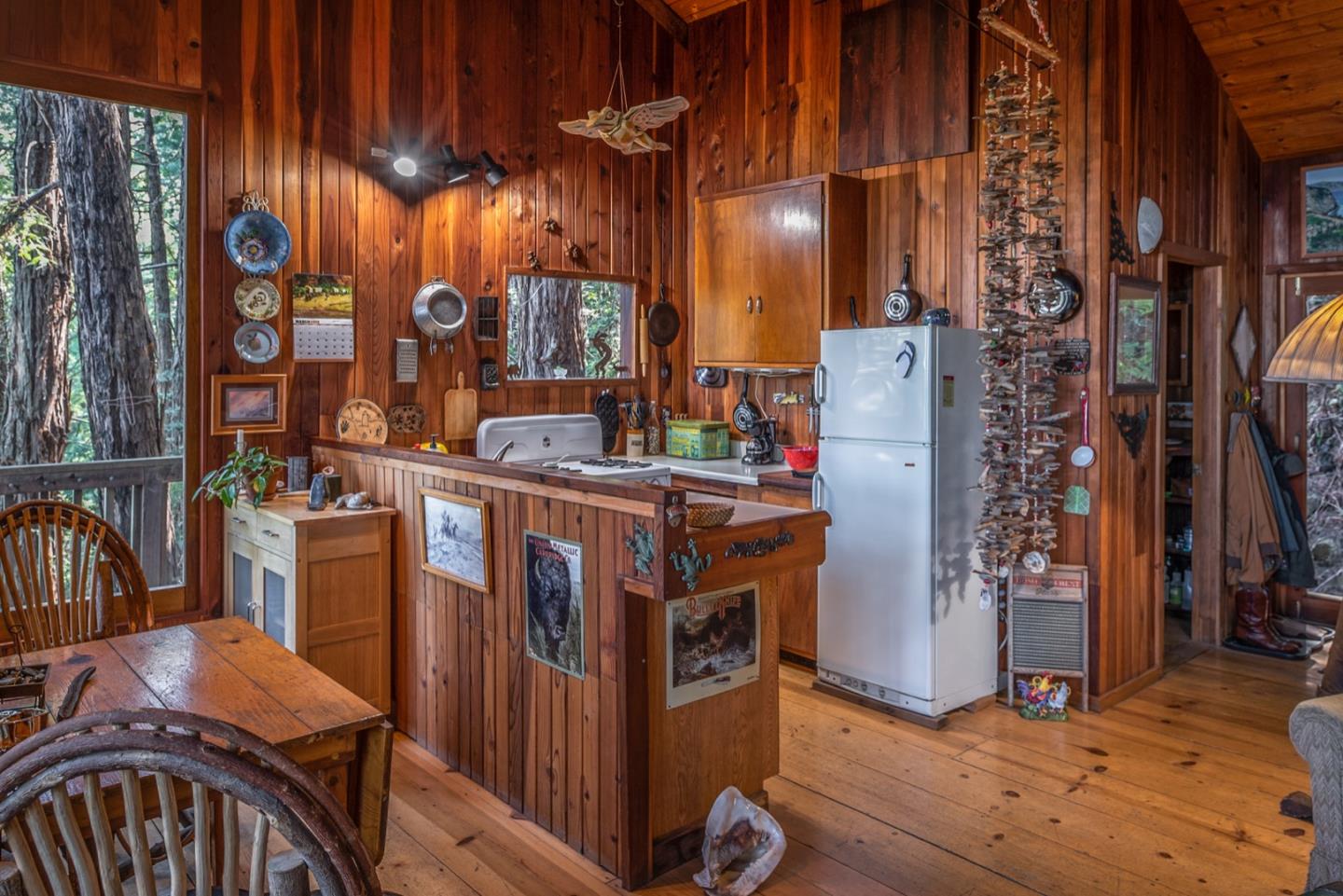 29141 Plasket Ridge Road Big Sur, CA 93920 - Photo 36 of 48 a view of city