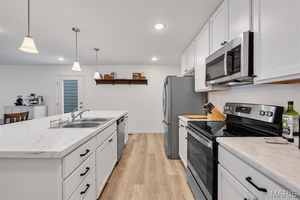 196 Tiber Way St. Charles, MO 63301 - Photo 13 of 38