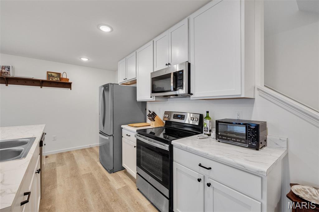 196 Tiber Way St. Charles, MO 63301 - Photo 15 of 38