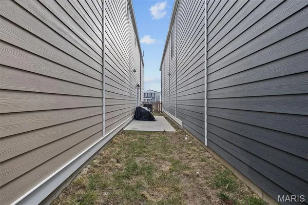 $385,000 | 196 Tiber Way, St. Charles, MO 63301