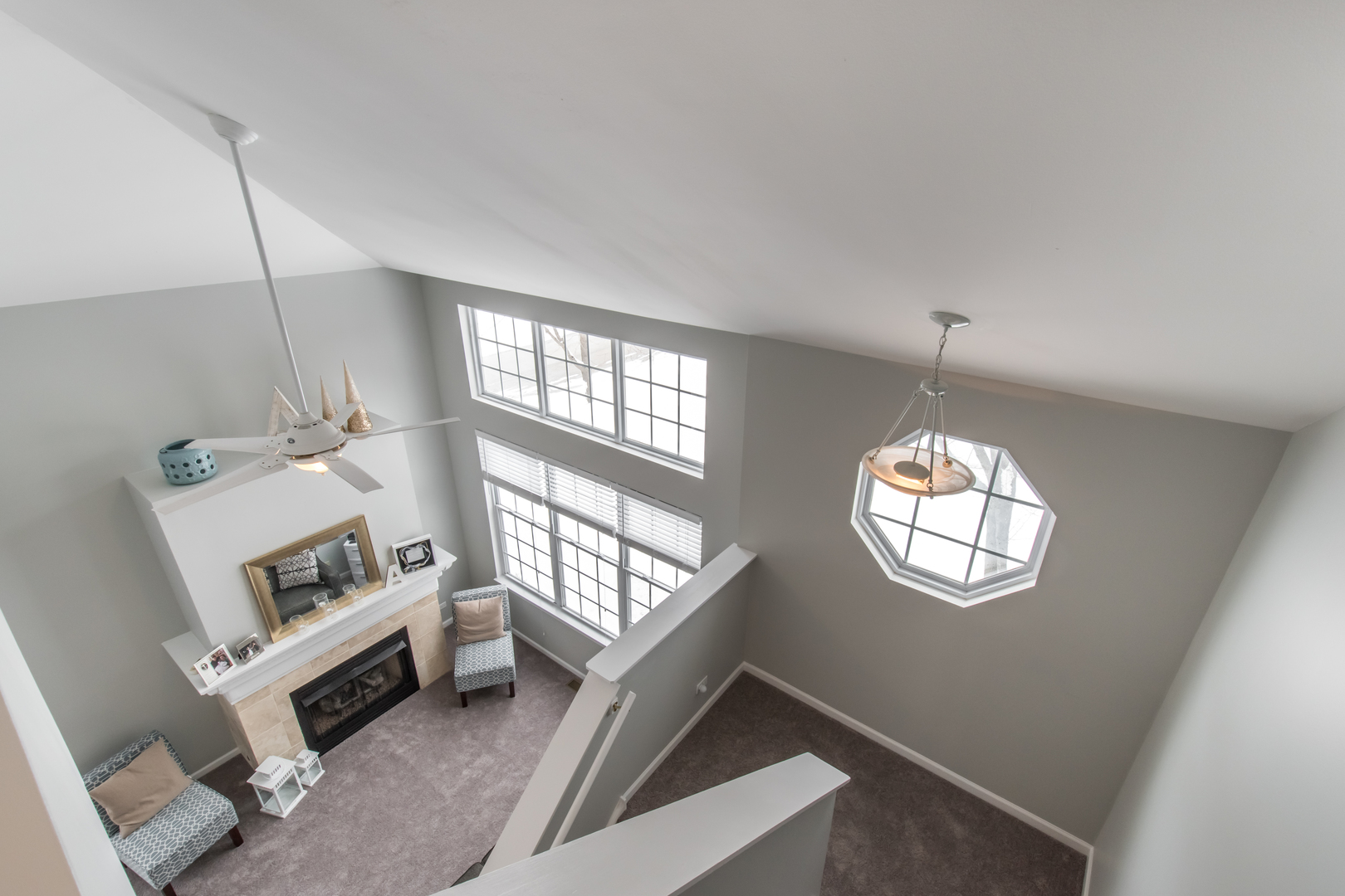 717 Pheasant Trail St. Charles, IL 60174 - Photo 20 of 32 a living room with furniture and a window
