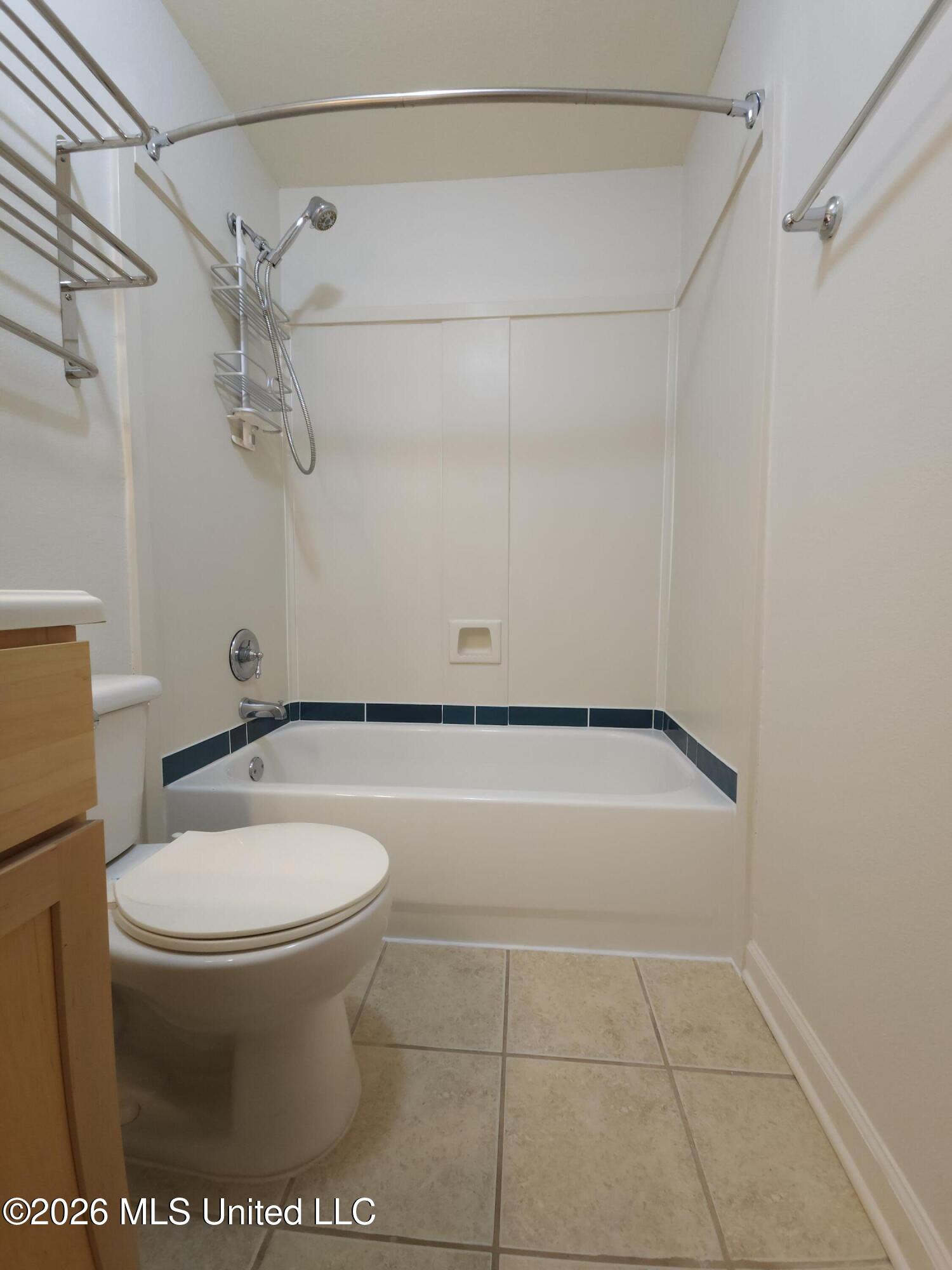 3230 Cumberland Road, Unit 42 Ocean Springs, MS 39564 - Photo 23 of 32 1000050989