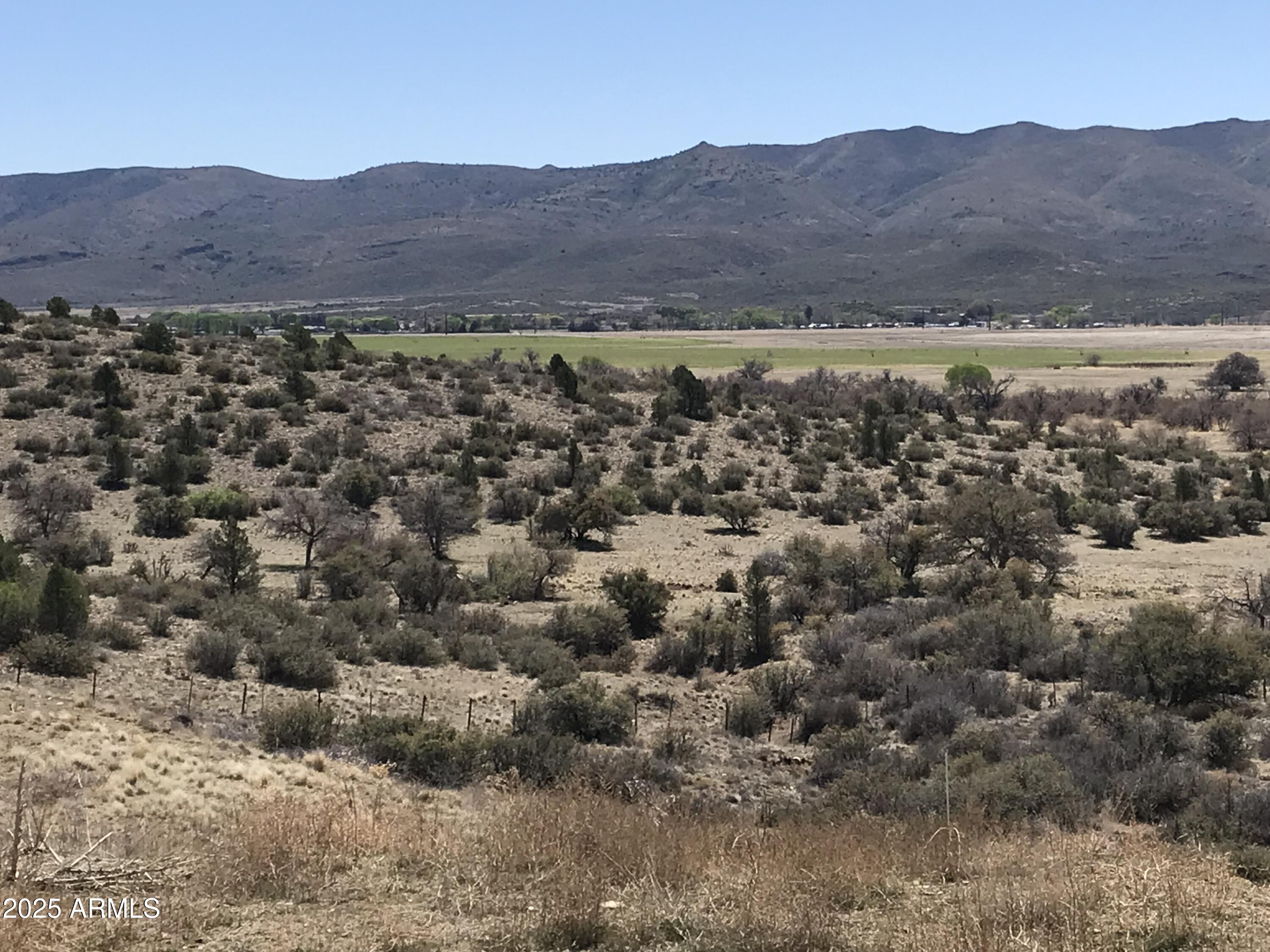 18351 Peeples Valley Road, Unit 13 Peeples Valley, AZ 86332 - Photo 13 of 19 IMG_4068