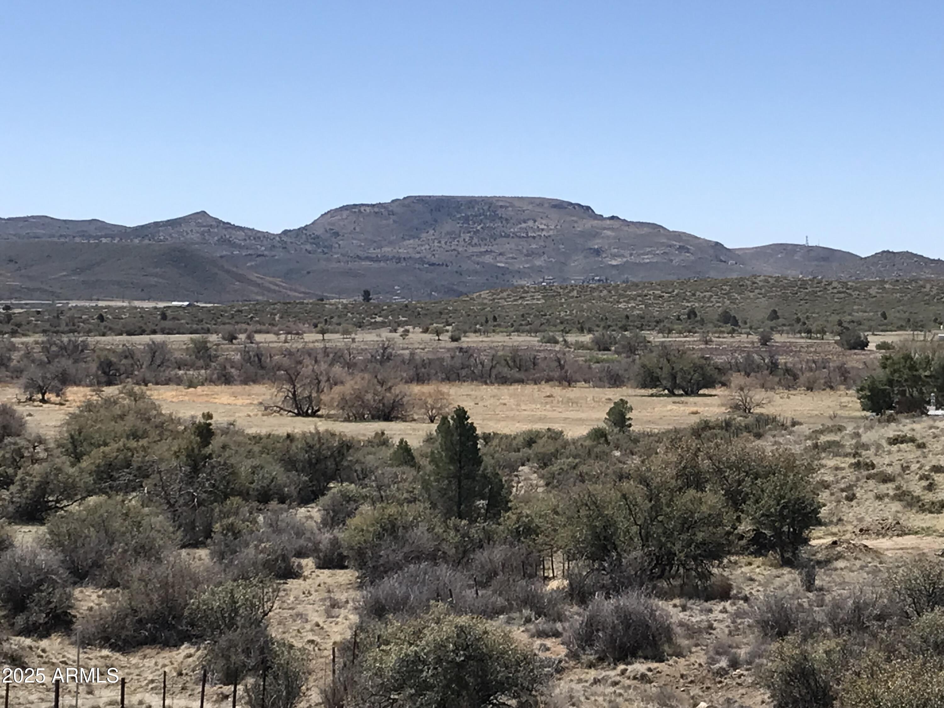 18351 Peeples Valley Road, Unit 13 Peeples Valley, AZ 86332 - Photo 7 of 19 IMG_4070
